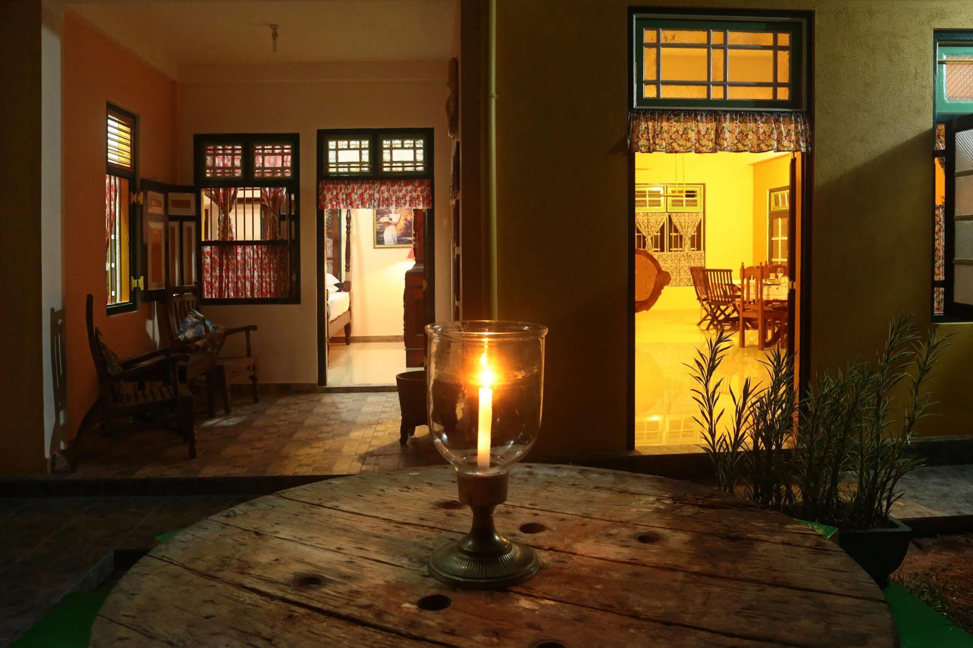 Villa Ceylon Negombo Exterior photo