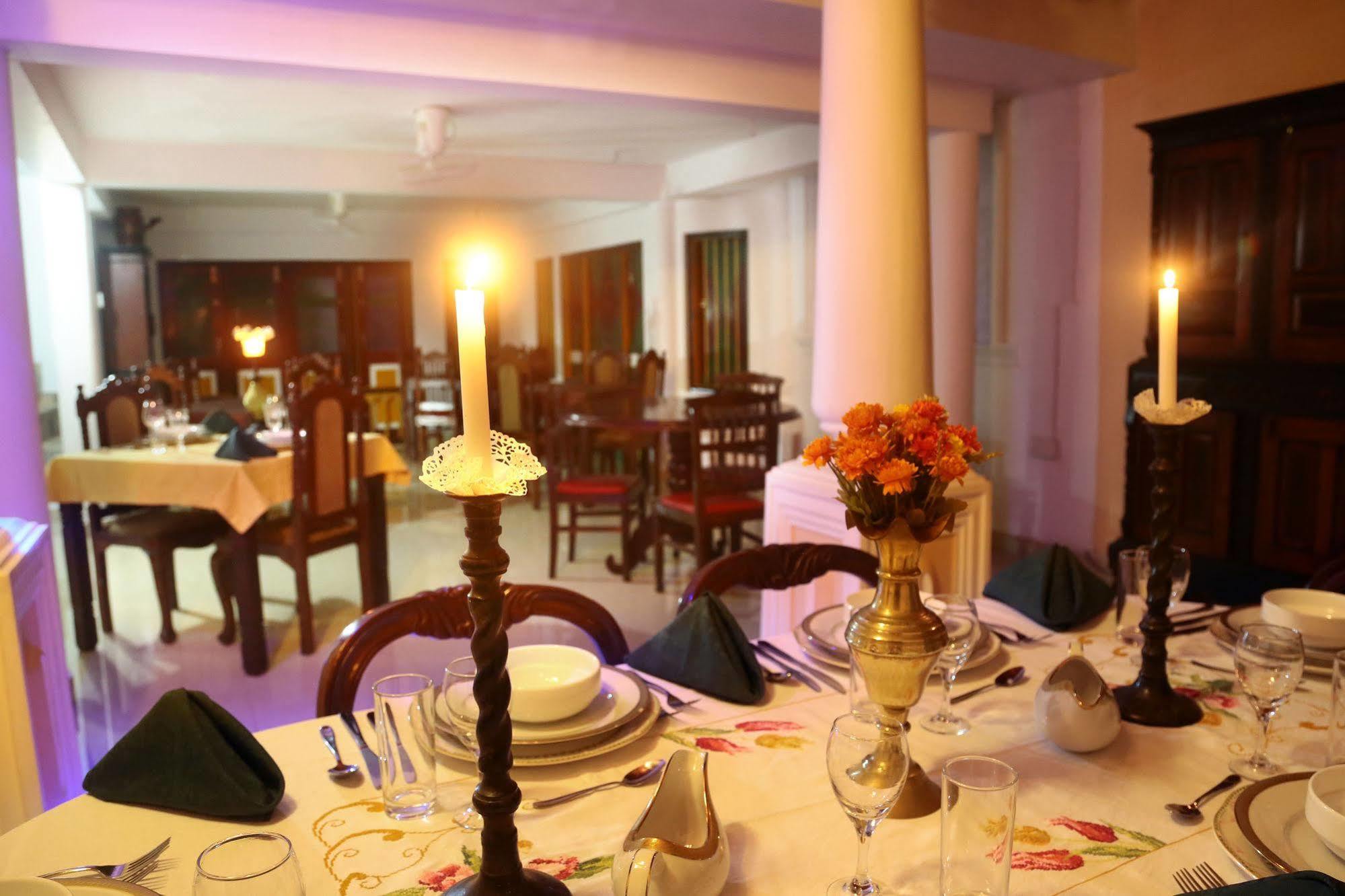 Villa Ceylon Negombo Exterior photo